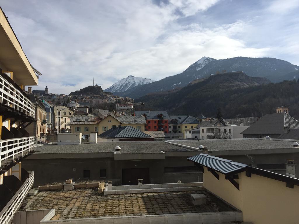 Hotel Mont-Brison Briancon  Exterior photo